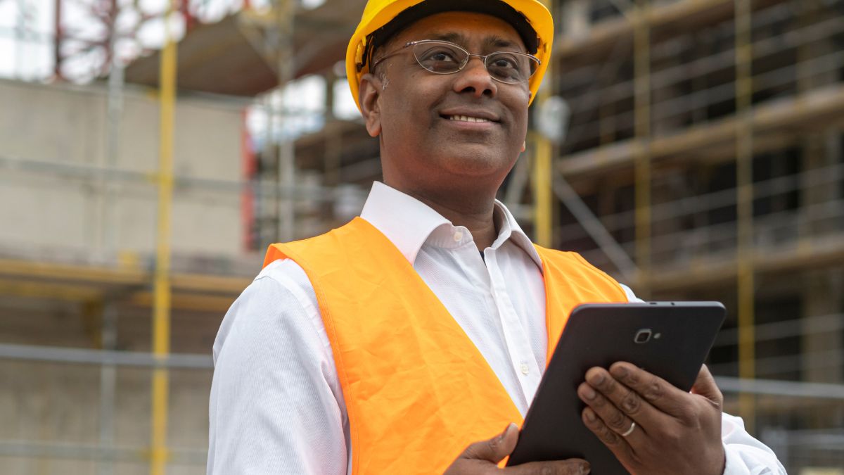 Habilitation électrique H0B0 : obligatoire pour un chargé de chantier ?