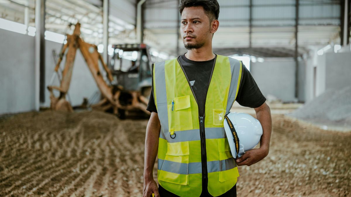 L’utilisation d’un casque de chantier conforme EN 397 est-elle obligatoire ?