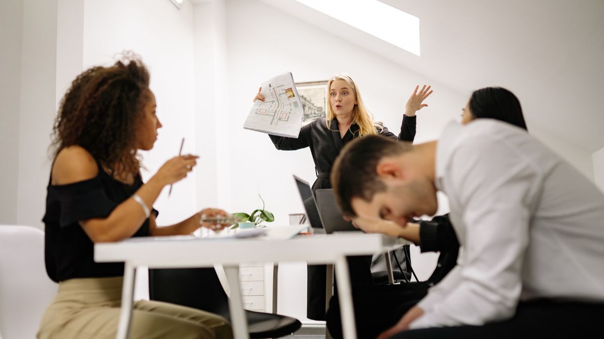 Risques psychosociaux au travail : pourquoi sont-ils souvent négligés ?