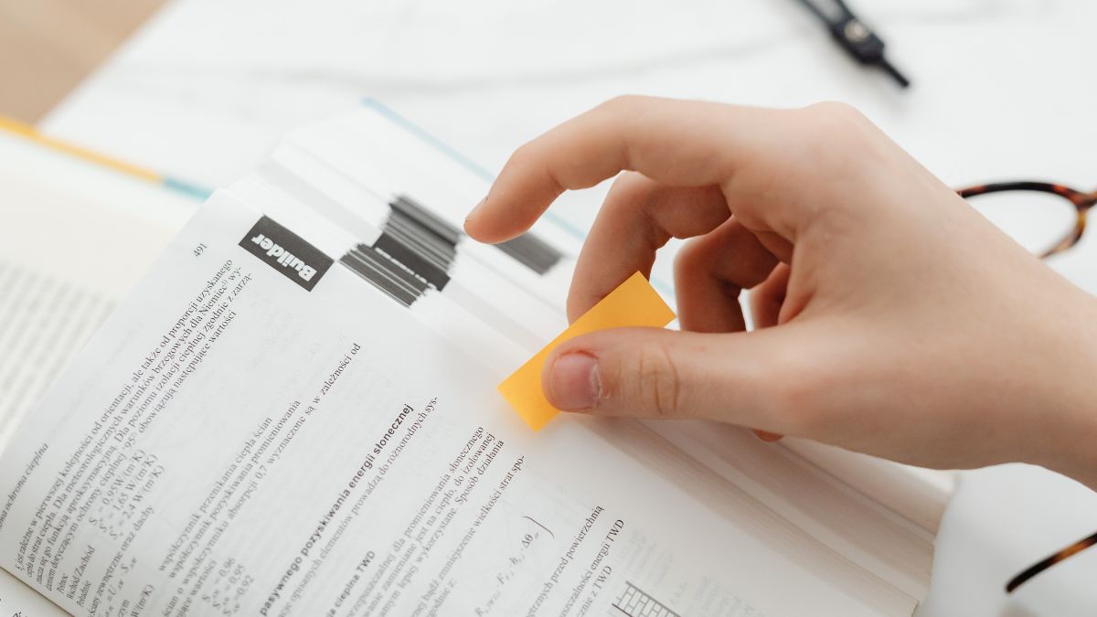 Évaluation post-formation : vérifier que chacun sait utiliser le défibrillateur