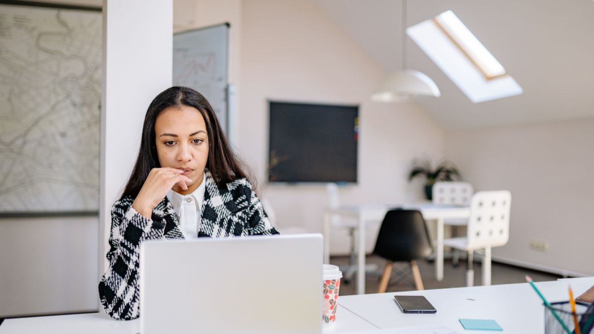 Formation obligatoire sur les EPI : qui doit intervenir et quand ?