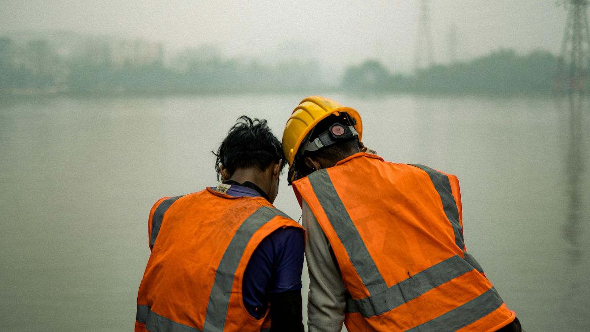 Gardiennage de chantier : faut-il une présence 24h/24 ou de simples rondes suffisent-elles ?