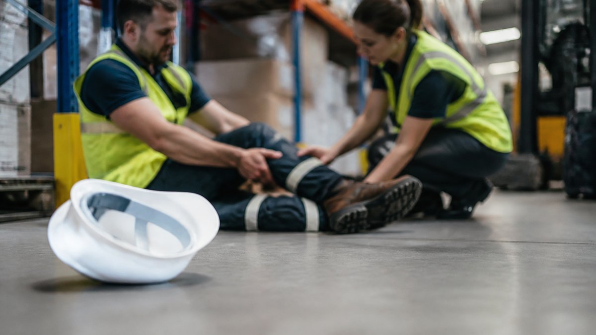 Déclaration accident du travail : quels sont les délais légaux salarié et employeur ?