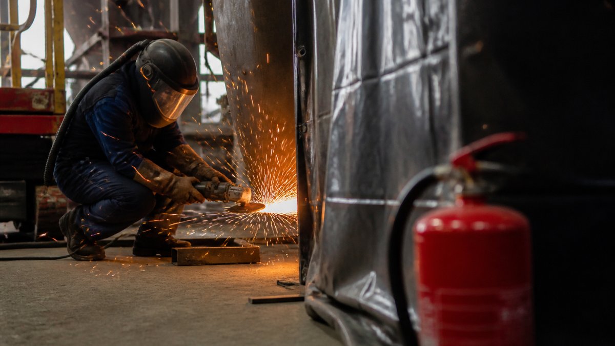 Travaux par point chaud : comment prévenir les départs de feu pendant une intervention ?